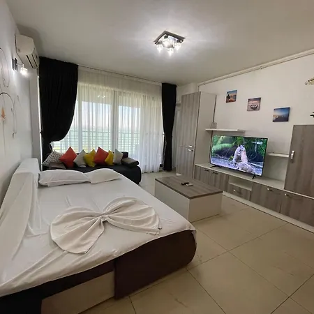 Lake Boutique Apartment